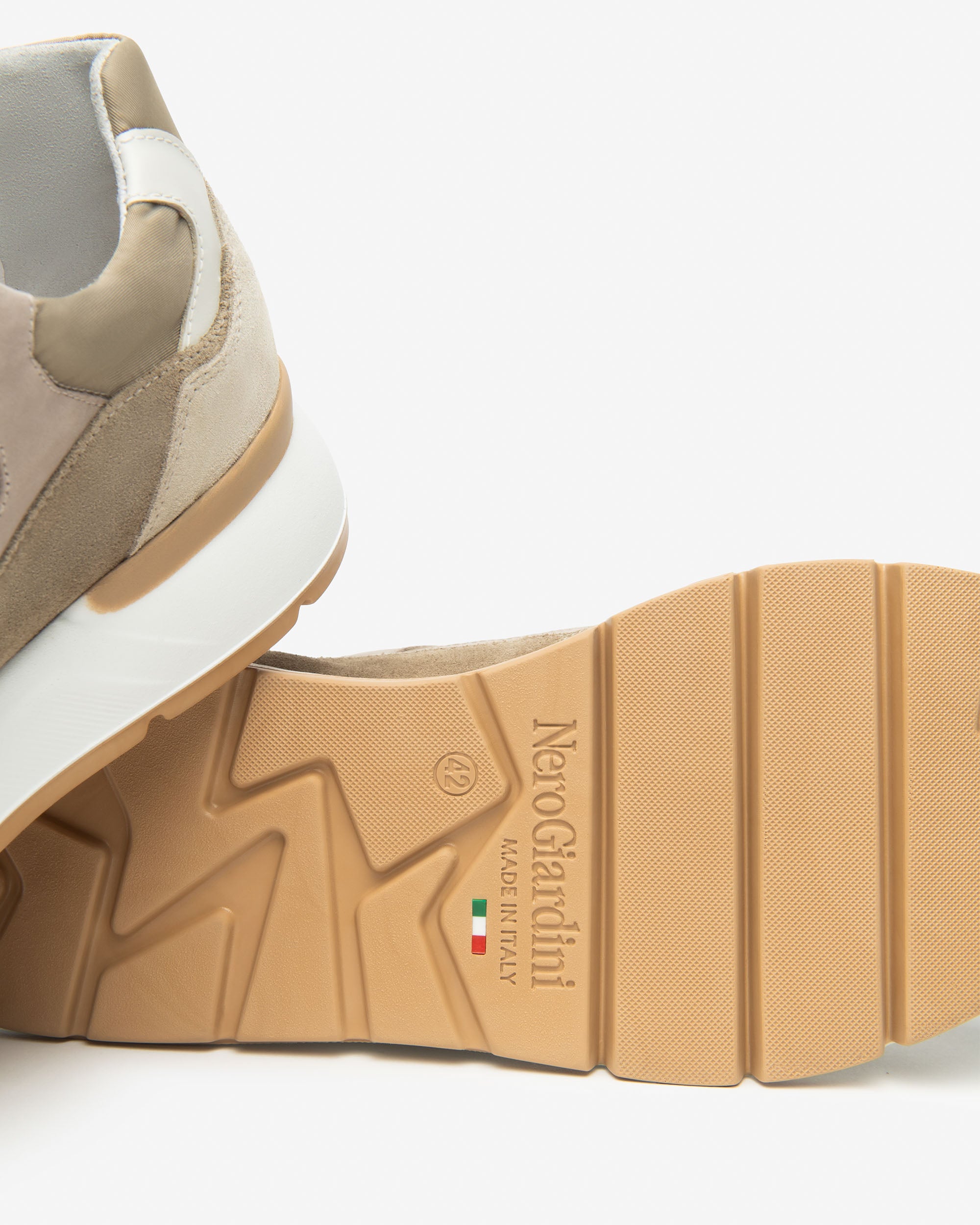  Herren-Sneaker aus Leder, Wildleder und Canvas