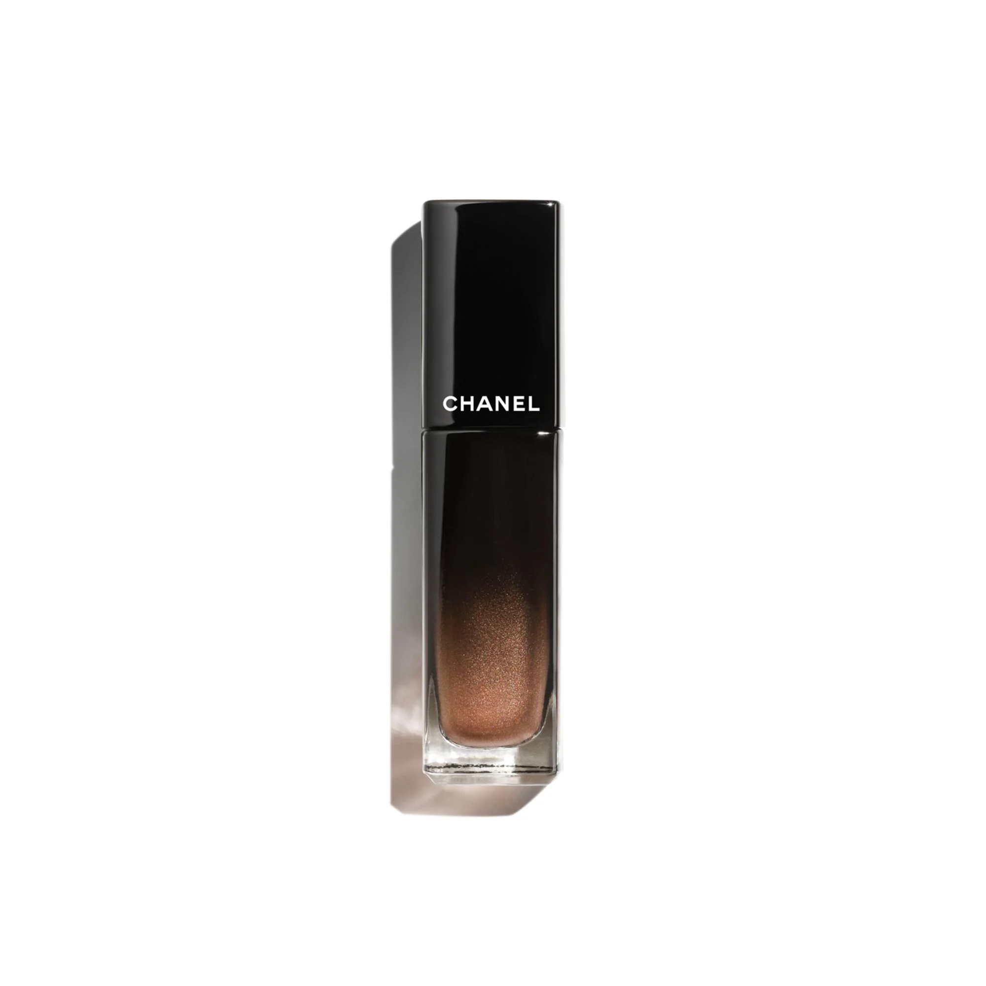ROUGE ALLURE LAQUE - IL ROSSETTO FLUIDO BRILLANTE TENUTA ESTREMA