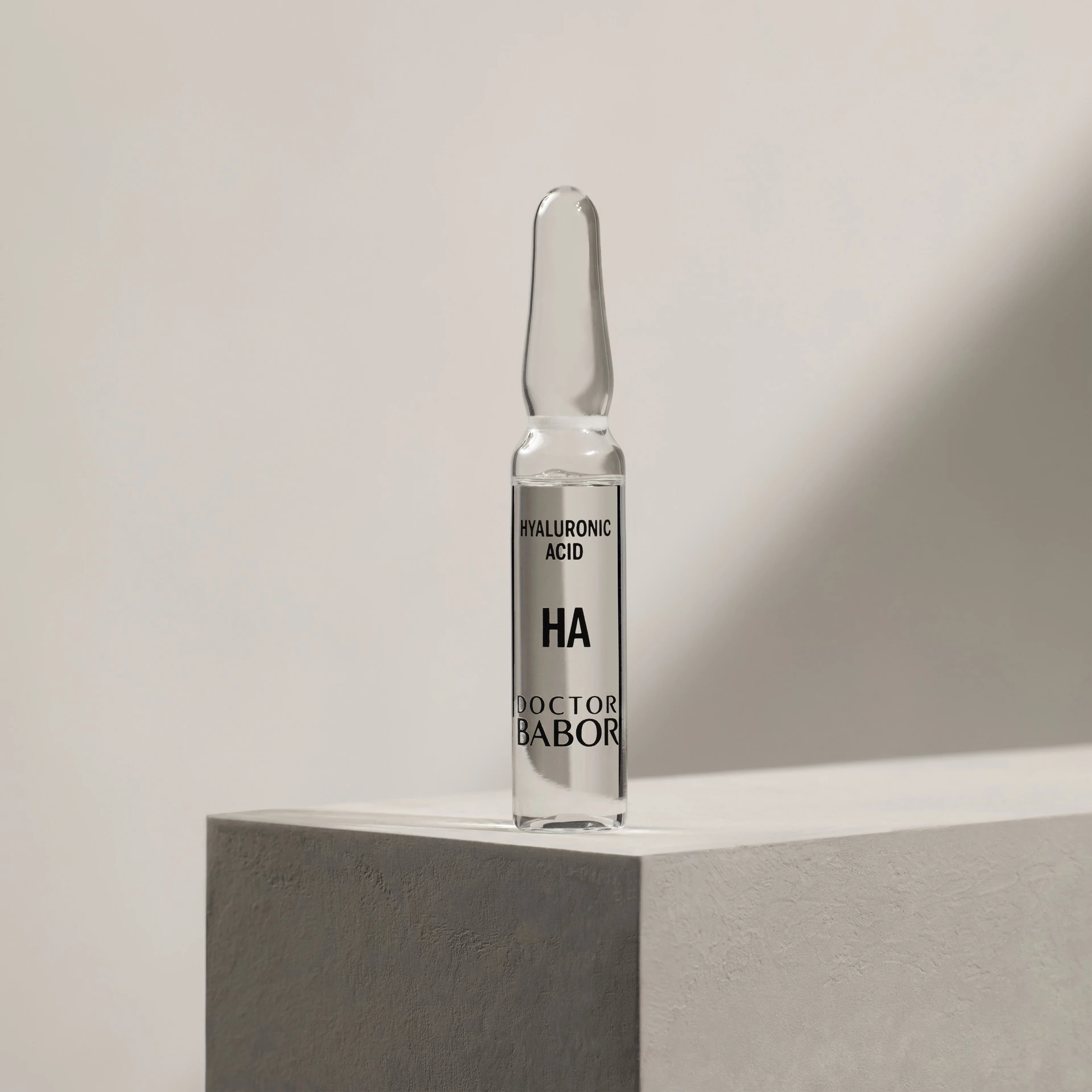 DOCTOR BABOR 10D Serumski koncentrat hijaluronske kiseline u ampulama 7 x 2 ml - BABOR