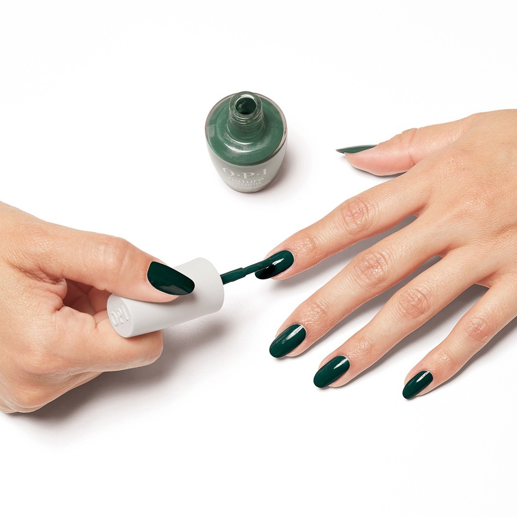 OPI Nail Lacquer Nature Strong Vegan - 15 ml