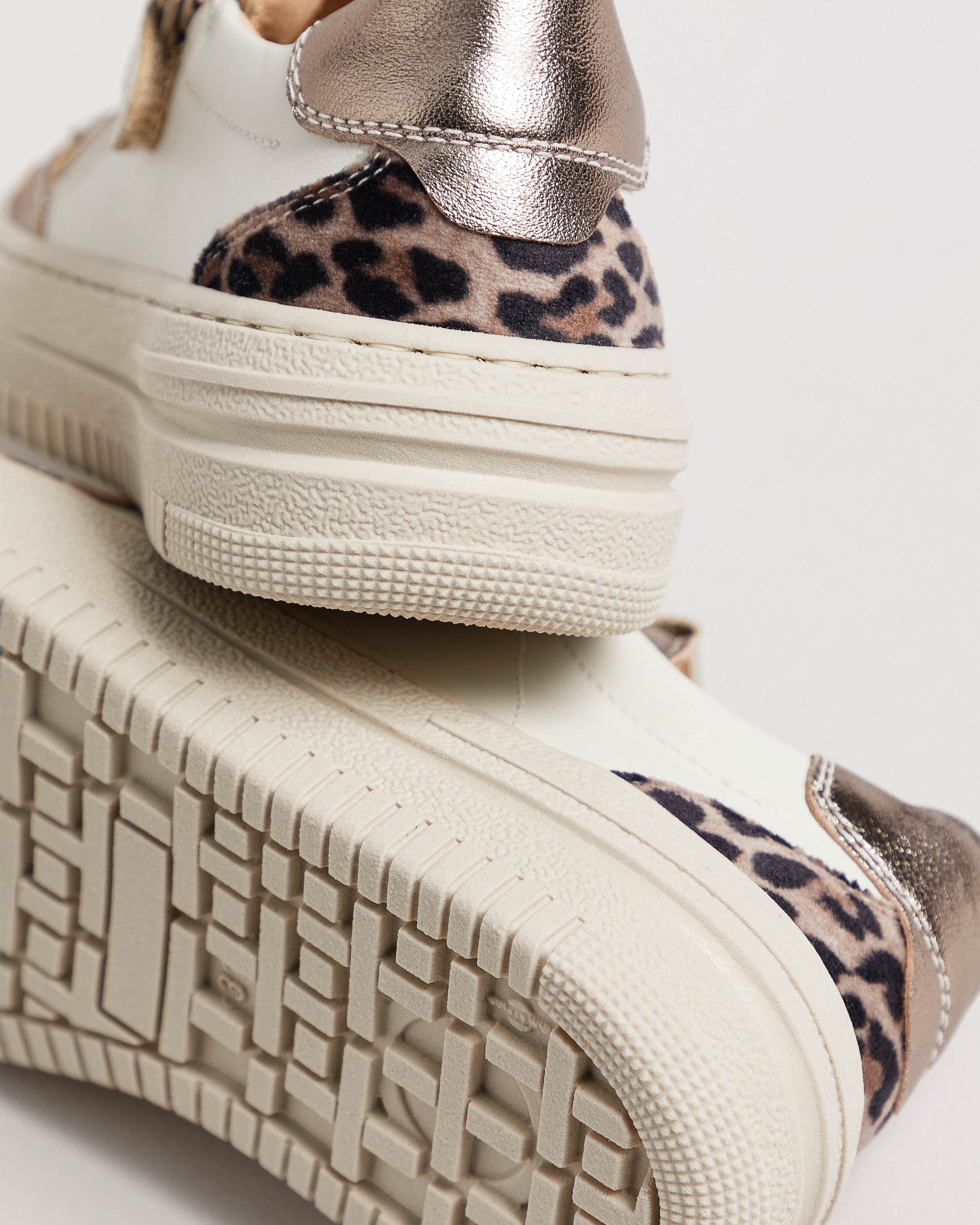  Ledersneaker für Teenagerinnen