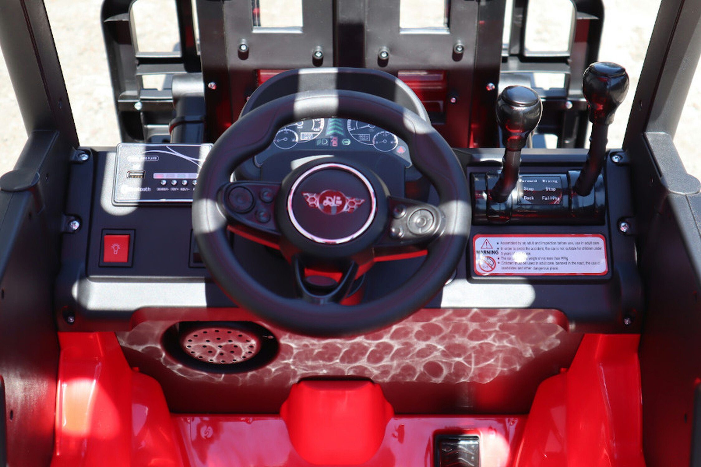 Elektrický dětský vysokozdvižný vozík TPFLiving - motor: 2 x 12 V - baterie: 1 x 12 V/7 Ah, nosnost 40 kg, dětské auto - elektrické auto s bezpečnostním pásem