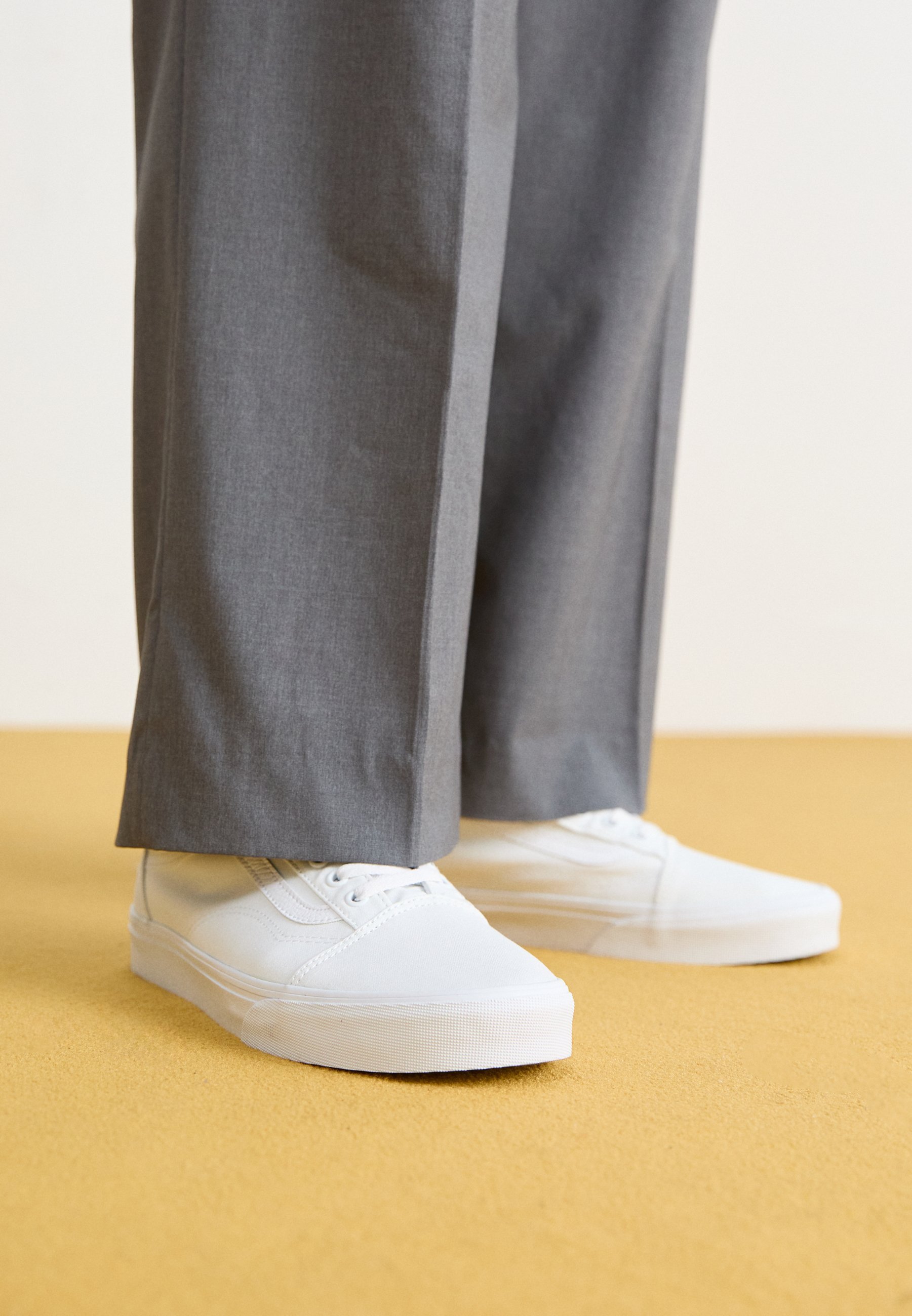 Nízke tenisky Vans