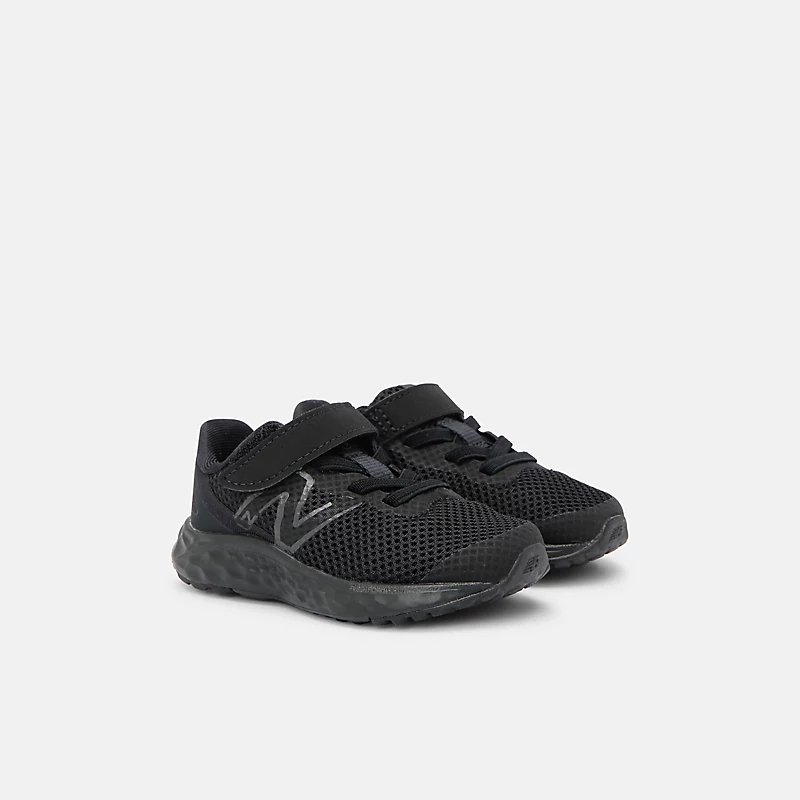 Enfant Fresh Foam Arishi v4 Bungee Lace z górnym paskiem - Czarny