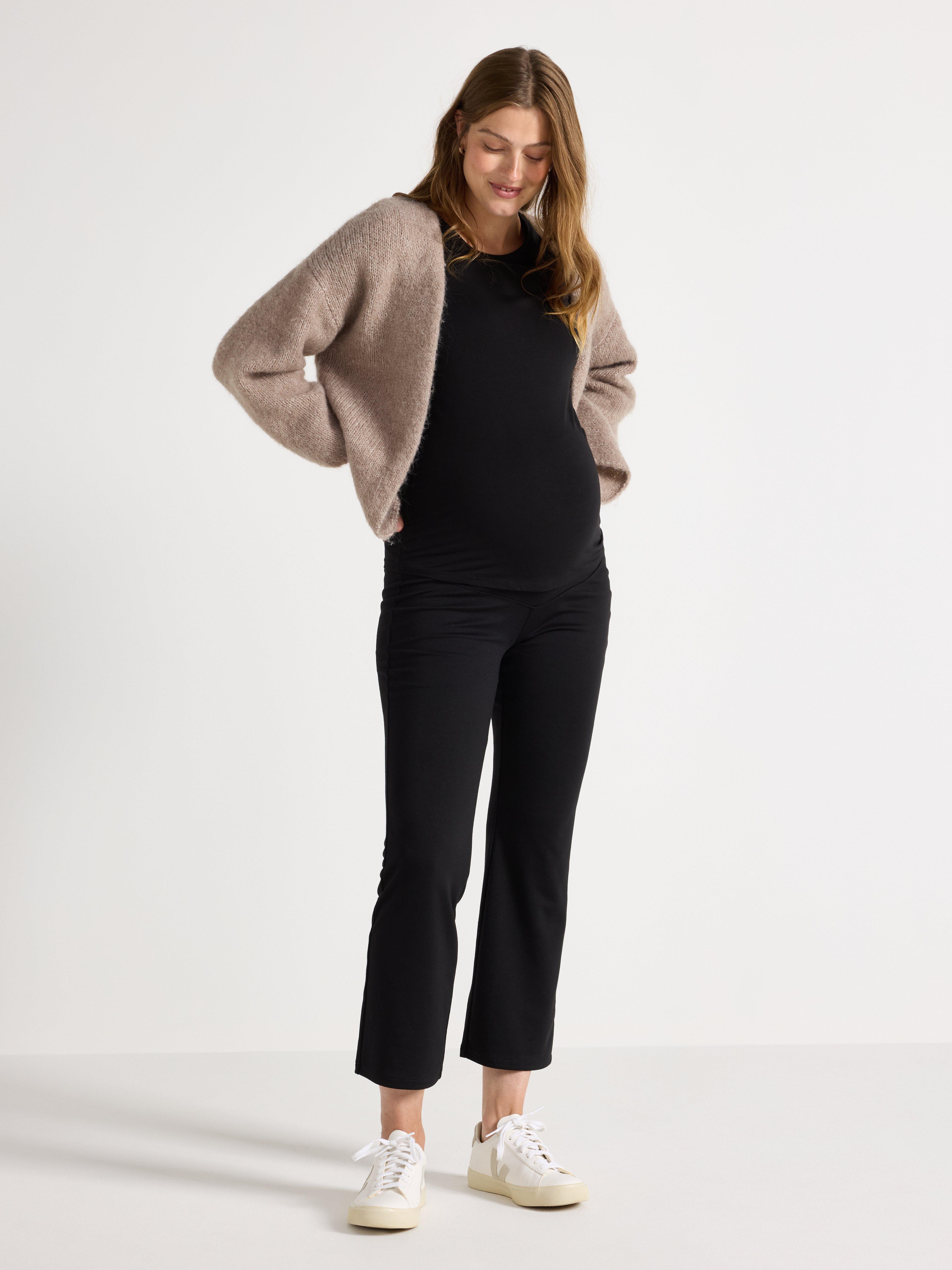 Top de maternidad MOM negro