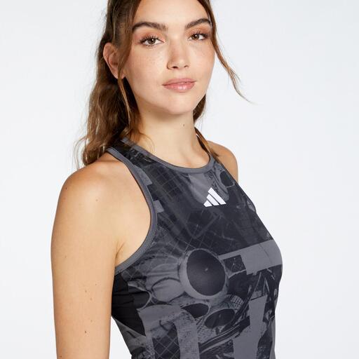  Club de tennis adidas