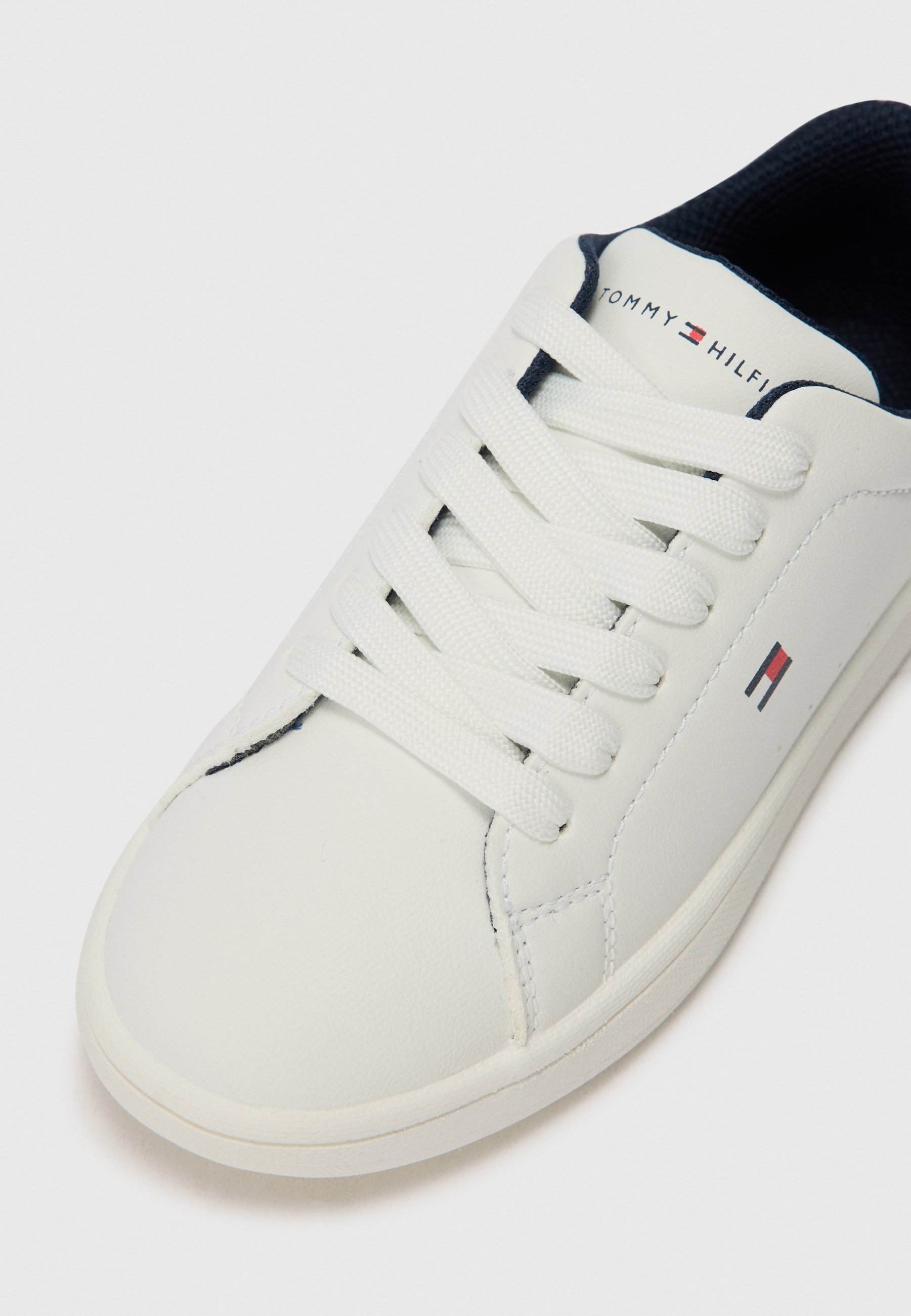 Tommy Hilfiger JACK UNISEX - Sneakers - wit/blauw