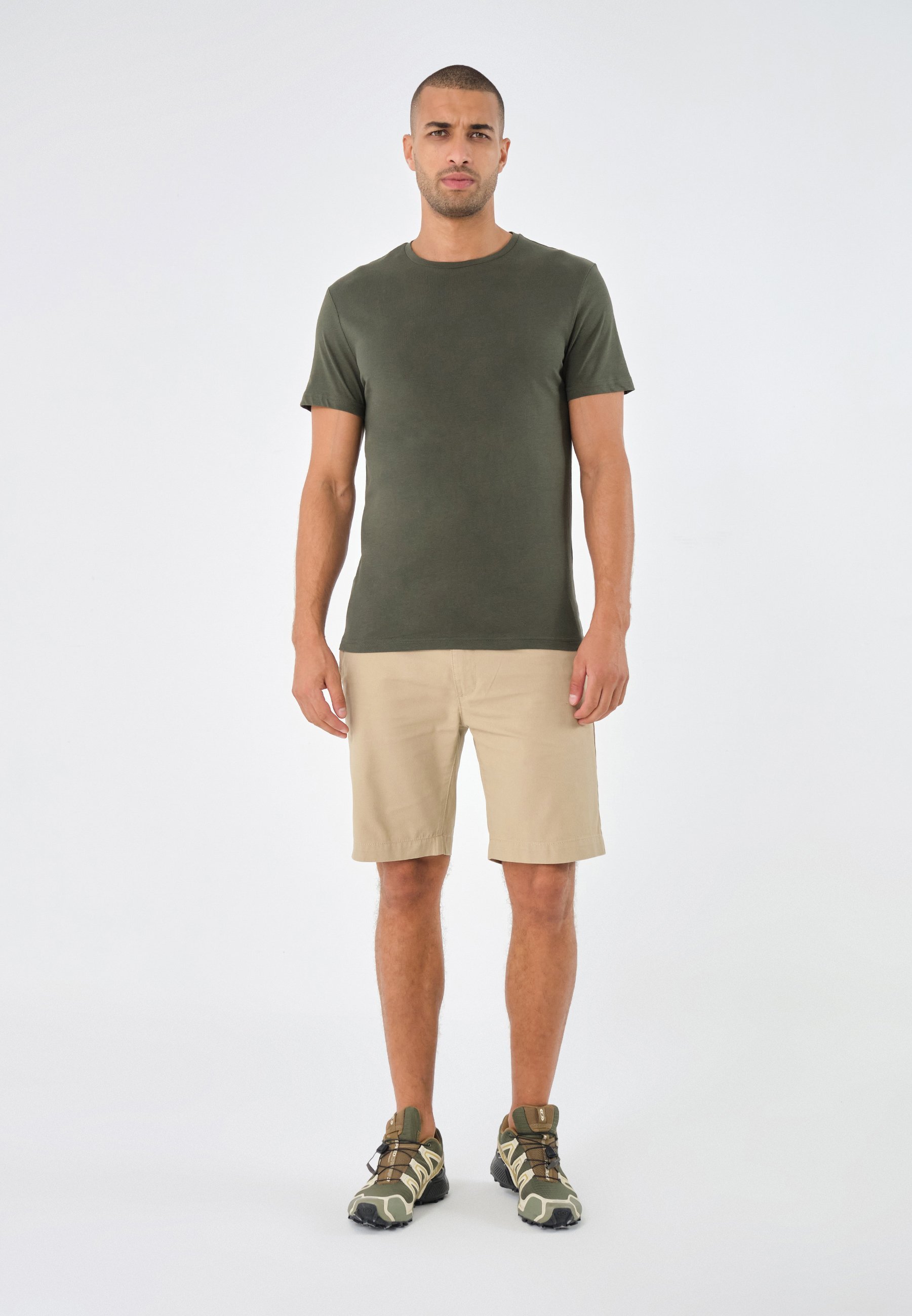 Pier One 7-pack - Basic T-shirt - zwart/donkerblauw/donkergroen