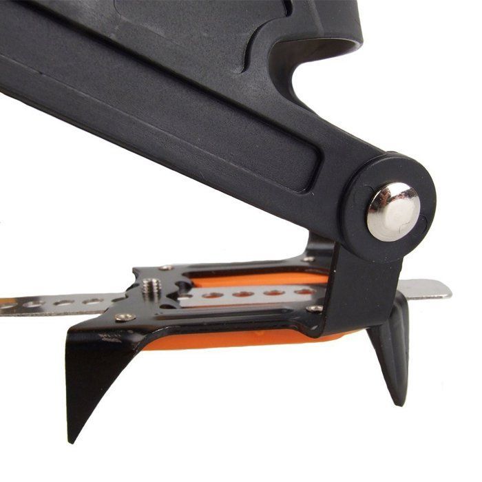 10 dientes. Incluye cadena de soldadura para tablas de snowboard. Crampones de acero inoxidable. Esquí al aire libre. Esquí de travesía en hielo. Escalada.