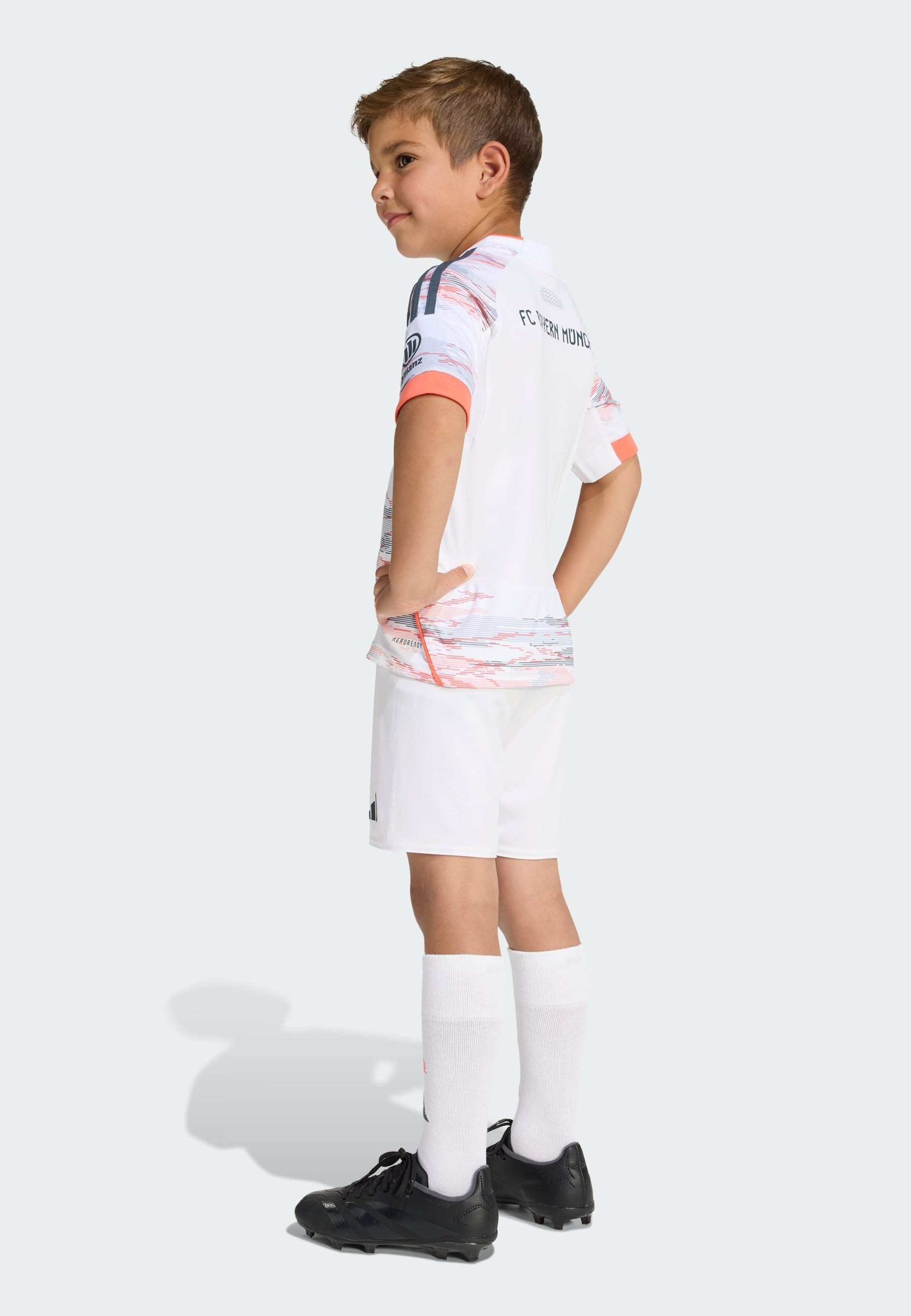 adidas Performance FC BAYERN Auswärtstrikot-Set für Kinder 2025/2026 – Sonstiges Zubehör – Weiß