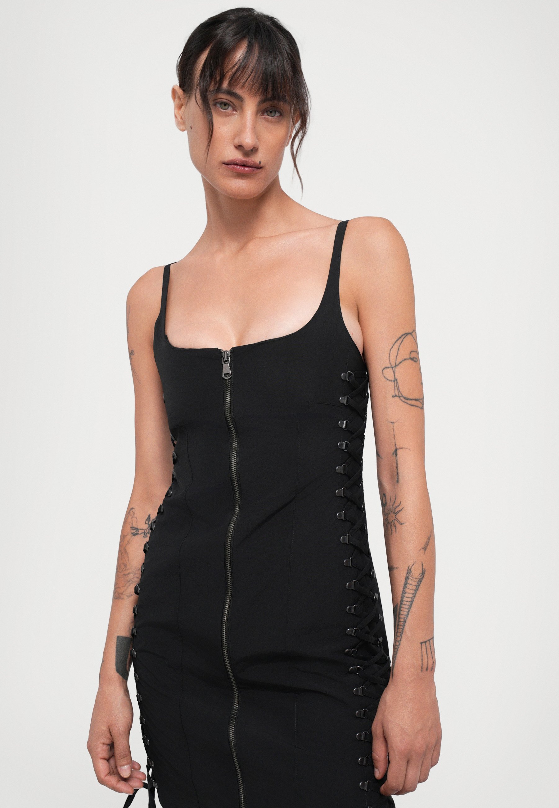 Robe à lacets Ioannes - Robe de cocktail / Robe de soirée - noire