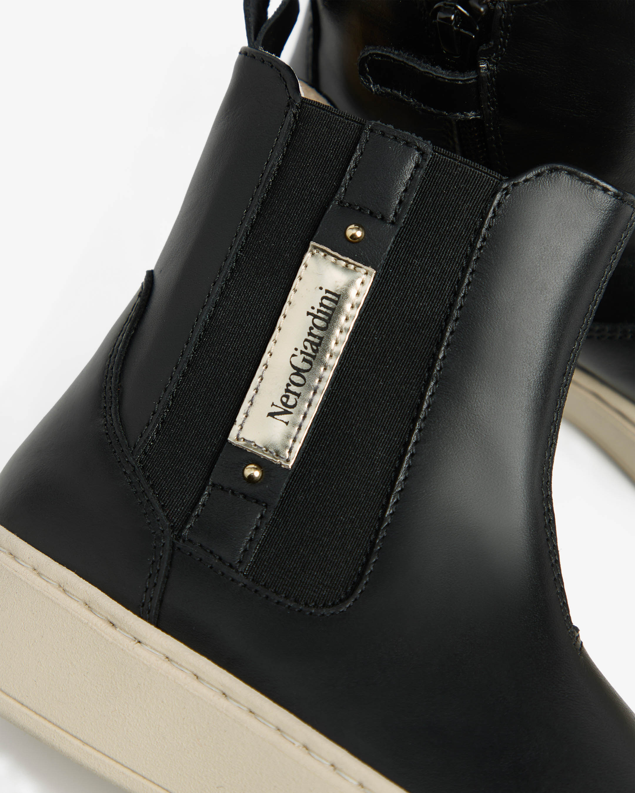  Lederstiefeletten für Teenager-Mädchen