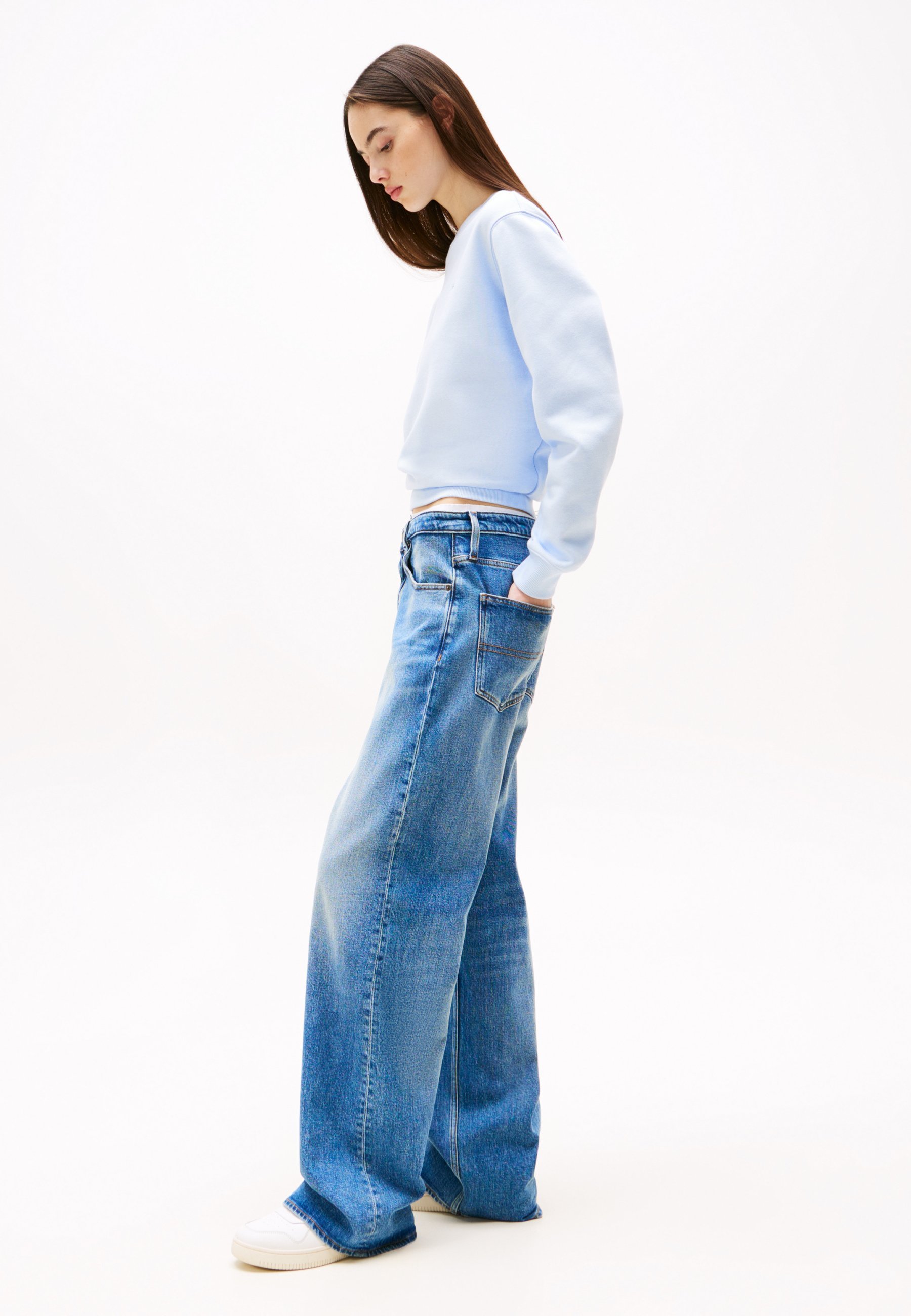 Tommy Jeans MIA - Relaxed fit jeans - denim medium