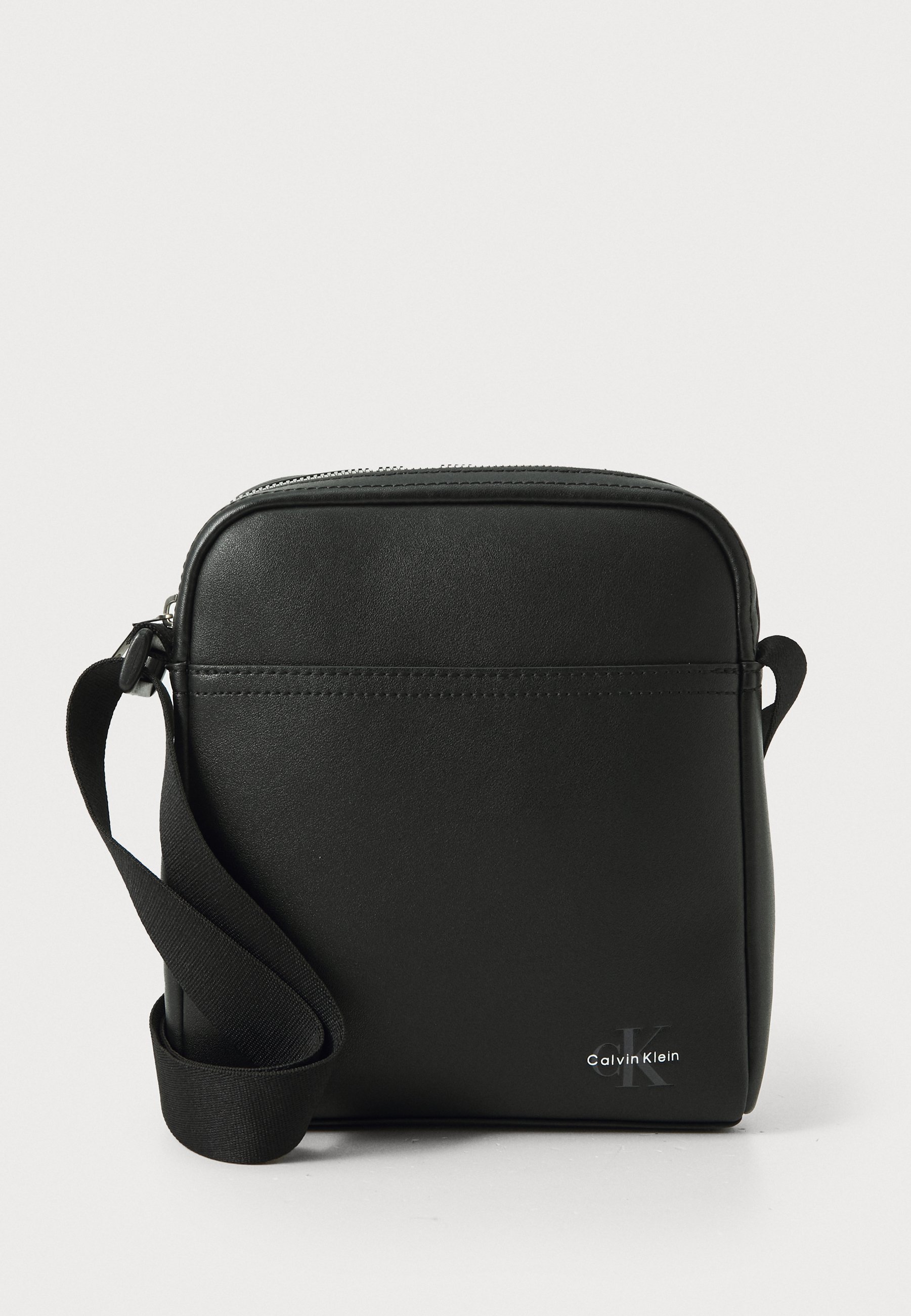 Calvin Klein Jeans MONO LOGO REPORTER - Crossbodytas - zwart