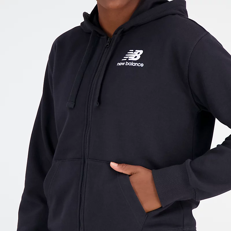 Bluzy damskie med kapturem NB Essentials Stacked Logo, zamek błyskawiczny på całej długości – CZARNE