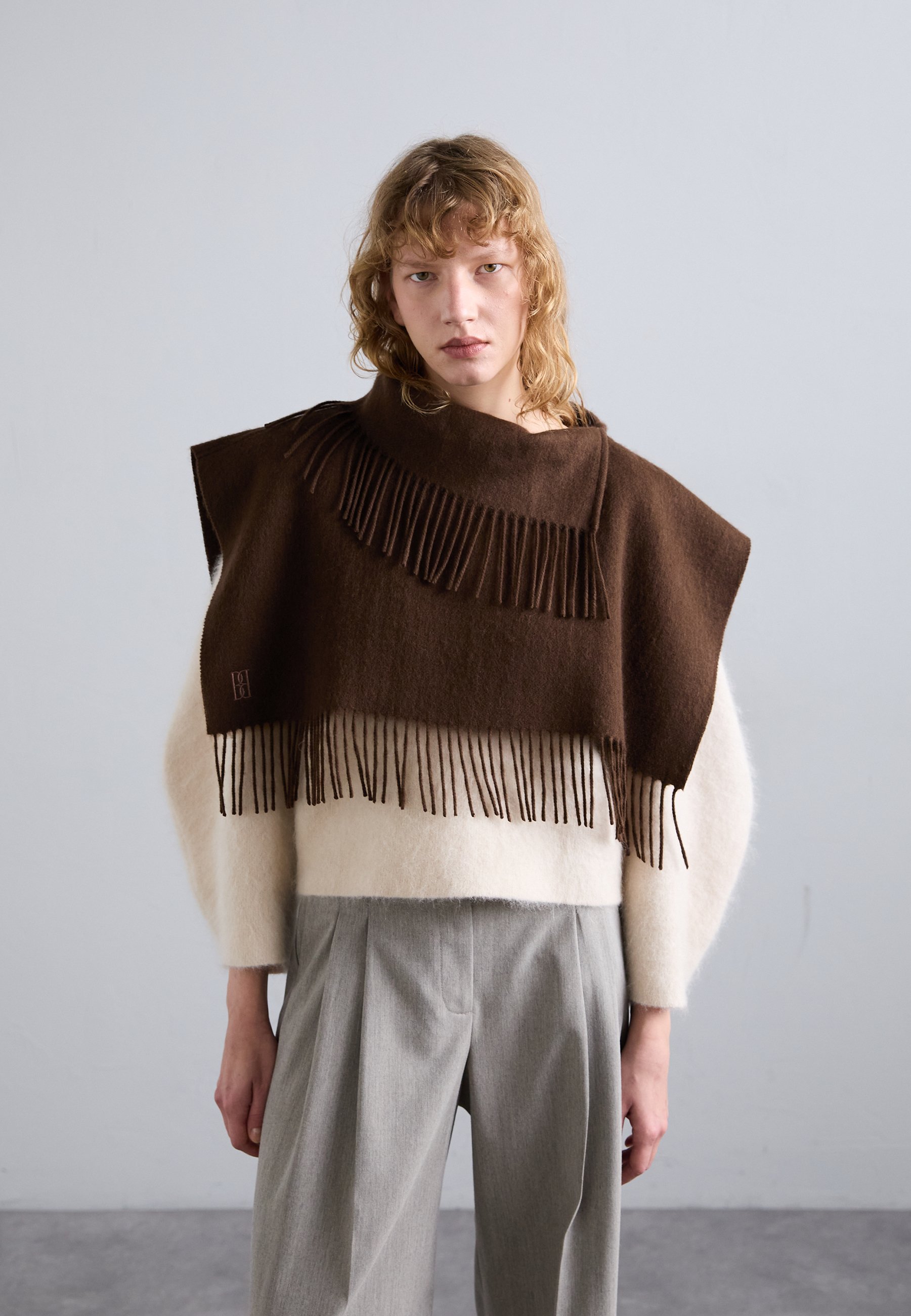 By Malene Birger TURTLA - Cachecol - jarra
