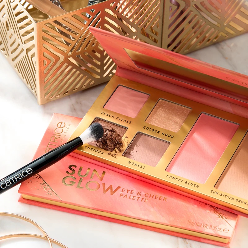 Catrice Sun Glow večnamenska paleta za obraz in predel okoli oči
