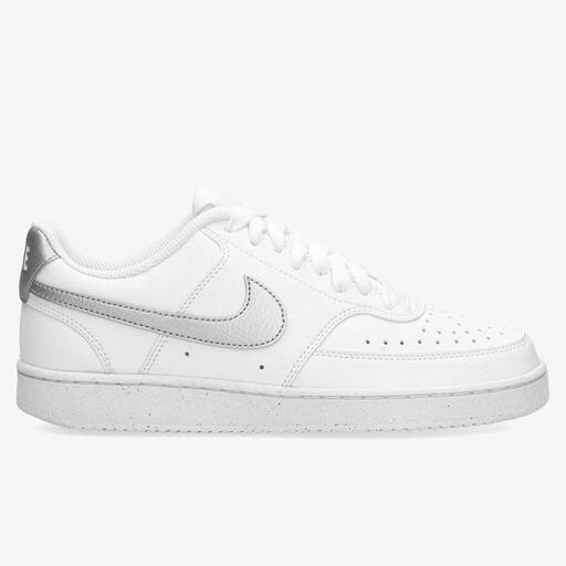  Nike Court Vision