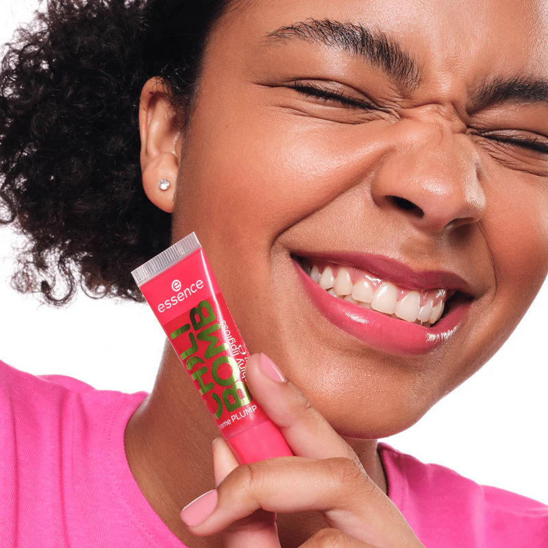 essence Chili Bomb volumizing lipgloss