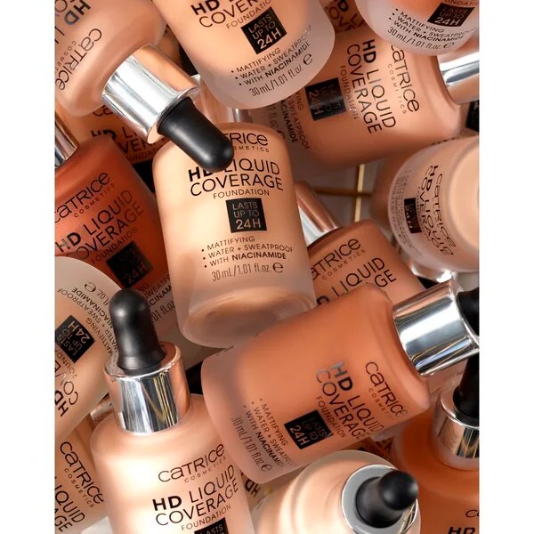 Catrice HD 030 Sand Beige течни пудер за покривање<br>30ml