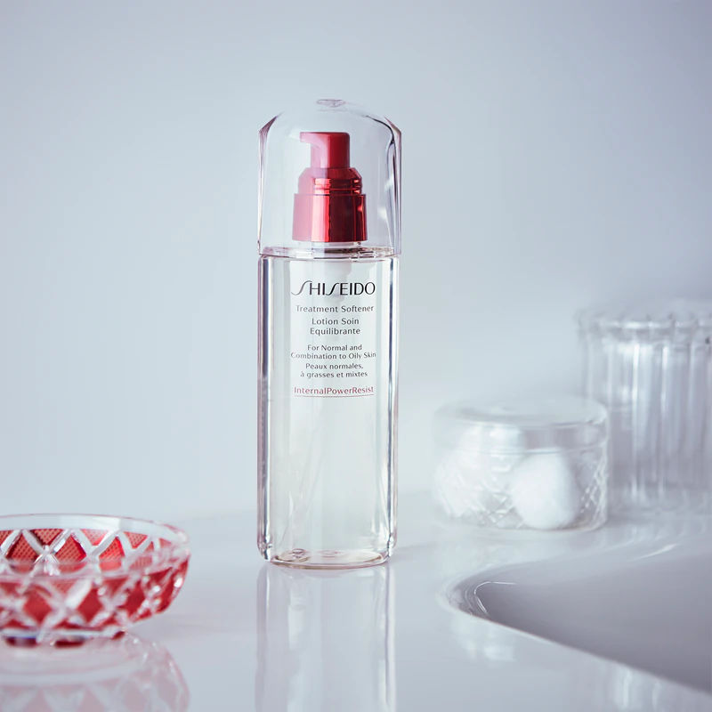 Shiseido Generic Skincare Treatment Softener, água facial hidratante para pele normal a mista.