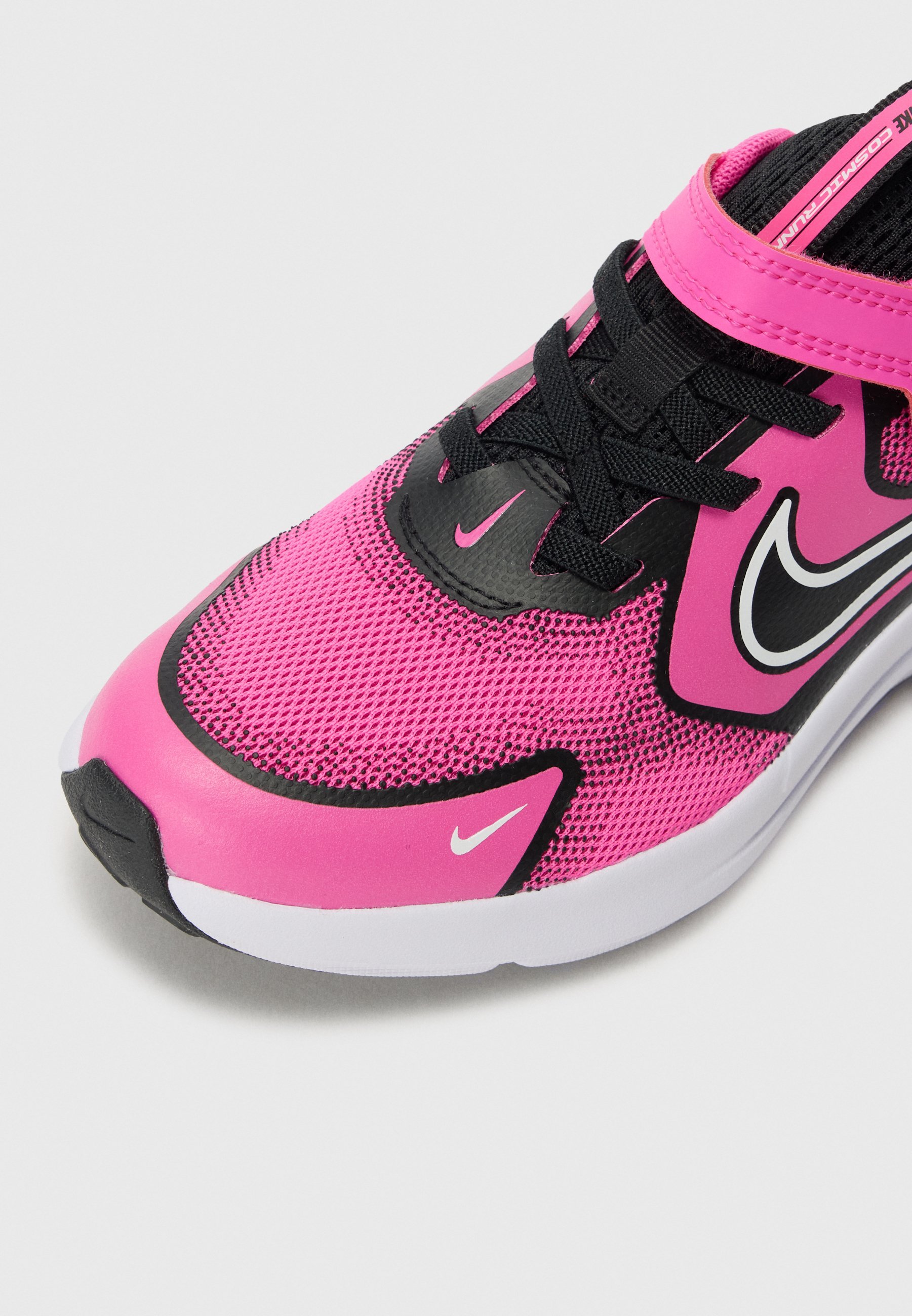 Nike Performance COSMIC RUNNER UNISEX - Hardloopschoenen voor op de weg - laser fuchsia/wit/zwart