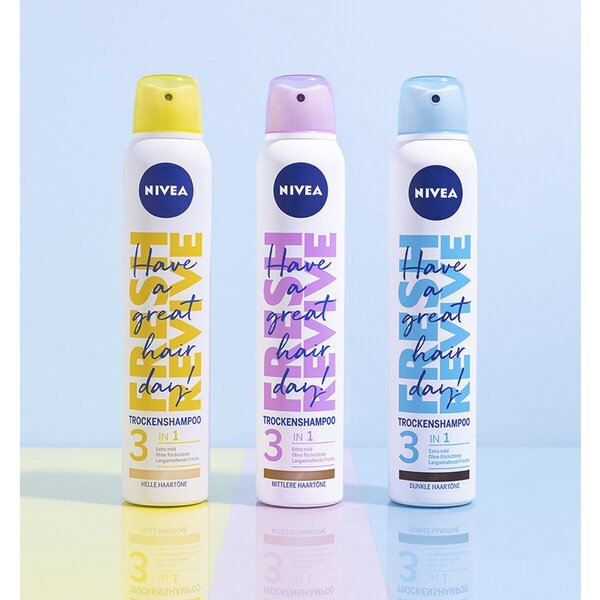 NIVEA Fresh Revive 3-у-1 суви шампон за светлу косу<br>200ml