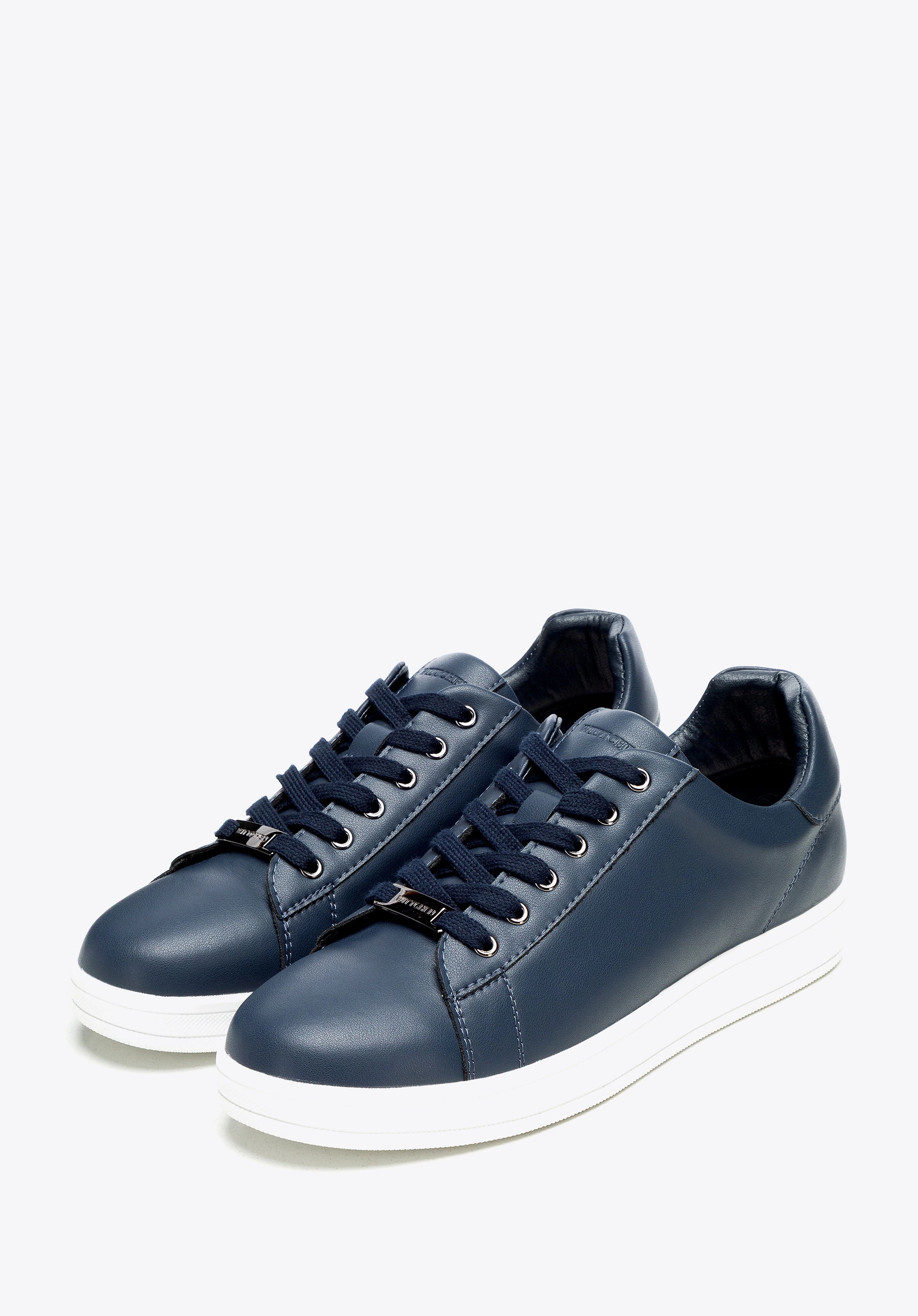 Damskie sneakersy skórzane na platformie granatowe