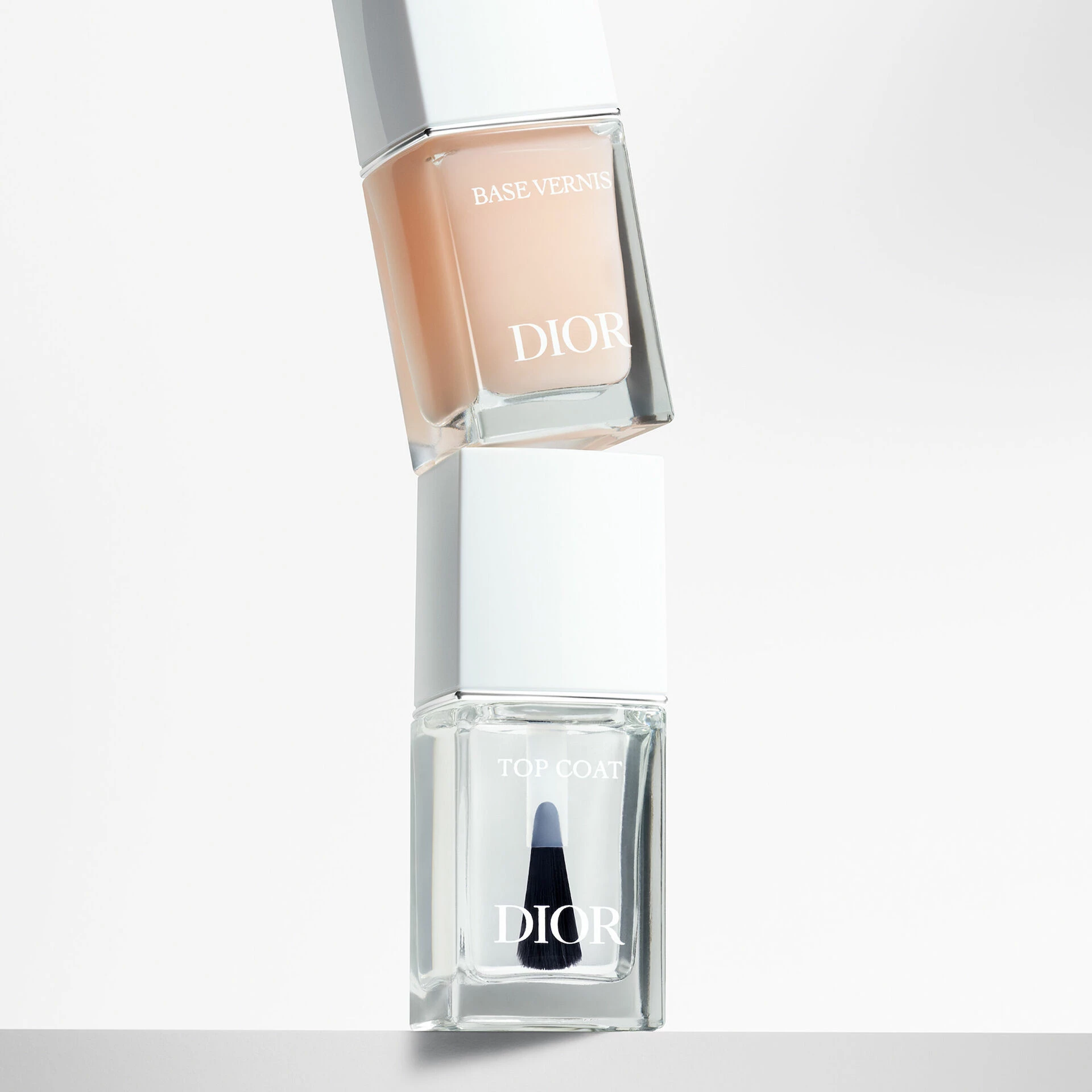 Bază de unghii protectoare Base Vernis - DIOR