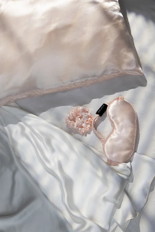 Conjunto Noturno Zoë Ayla Silky Beauty Sleep Collection