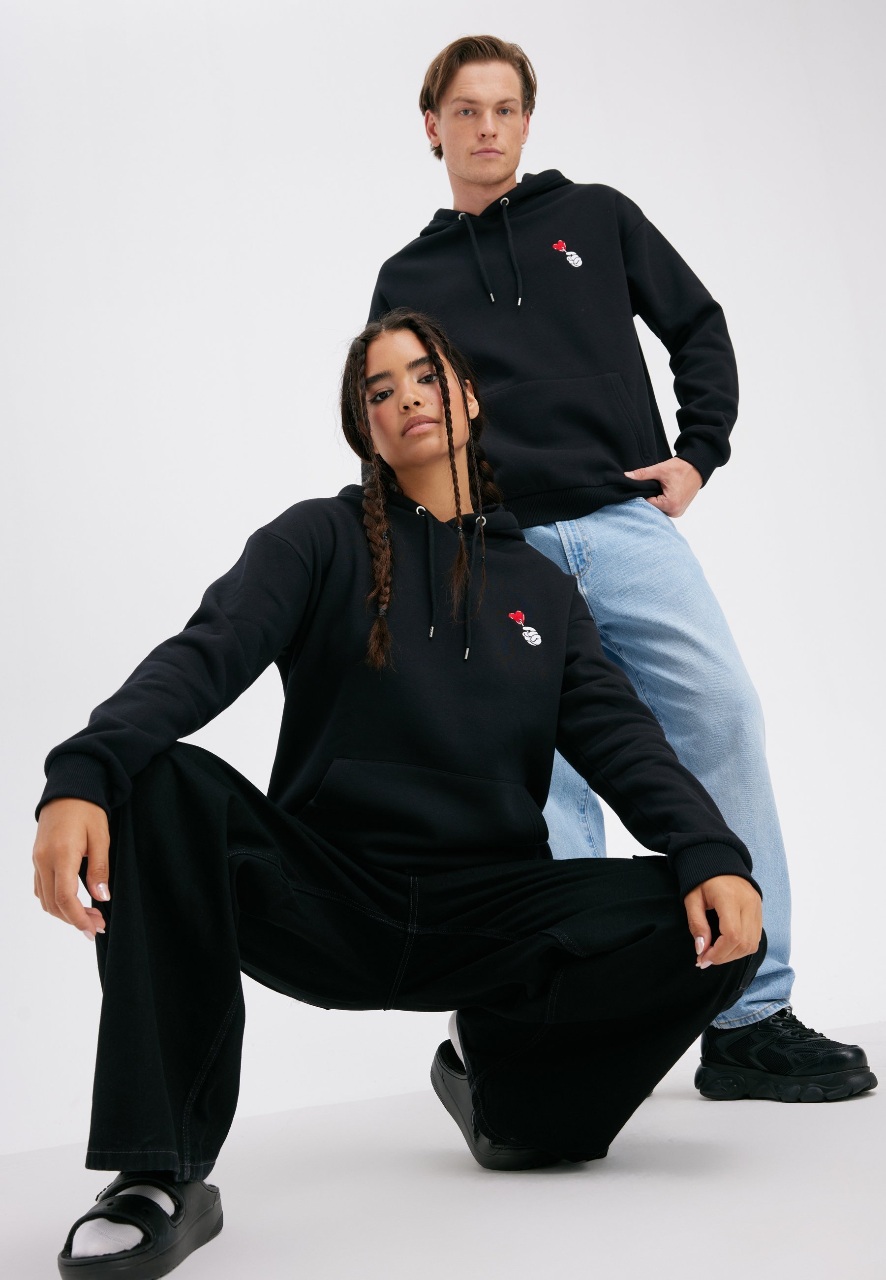 YOURTURN UNISEX - Hoodie - zwart