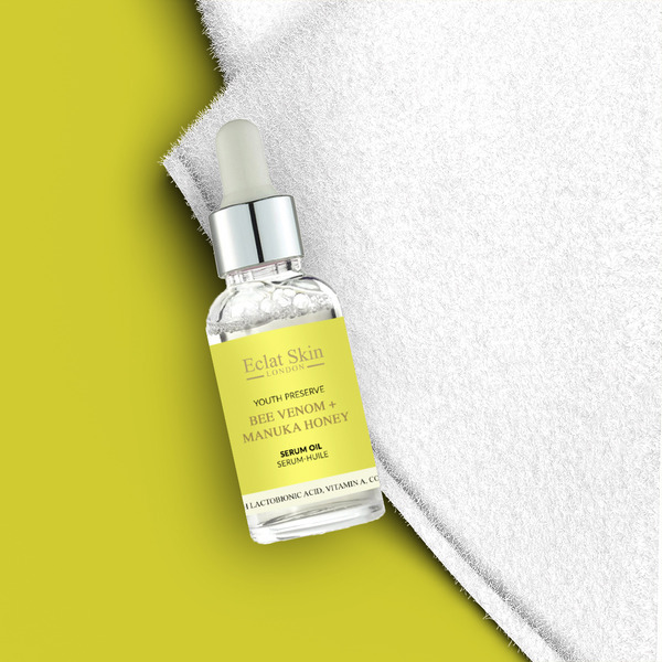 Set facial Eclat Skin London con veneno de abeja y miel de Manuka.