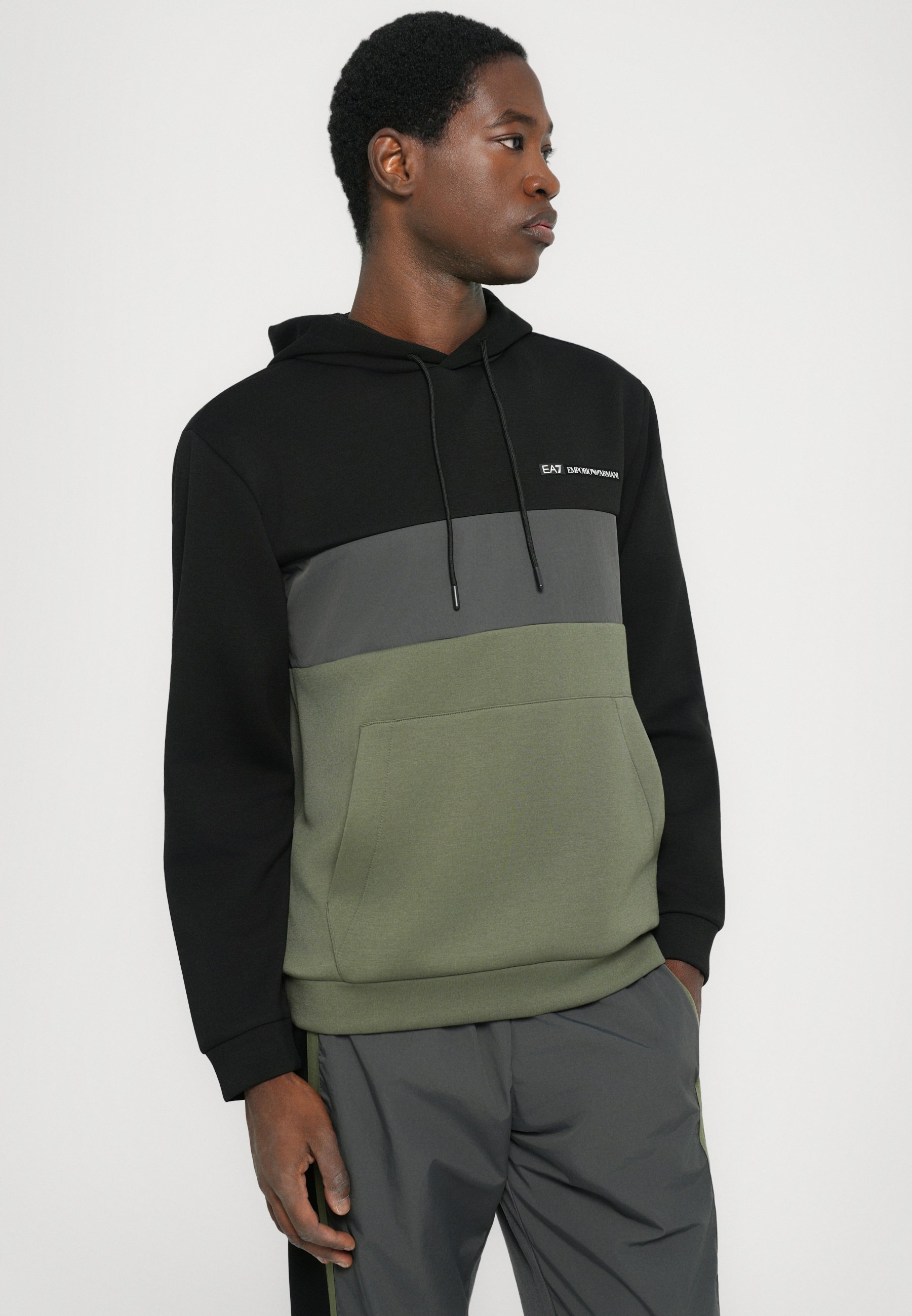 EA7 Emporio Armani sportinės kelnės - sportinės kelnės - asfalto spalvos