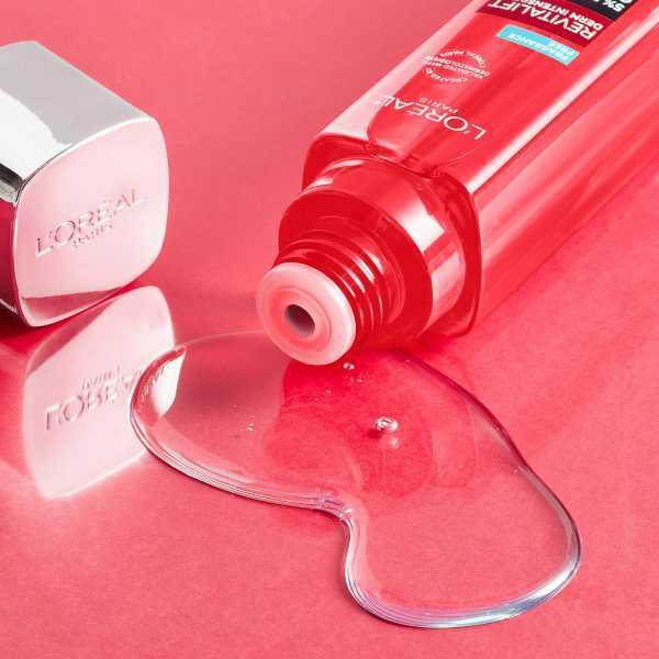 Tonico peeling L'Oréal Paris Revitalift con acido glicolico al 5%