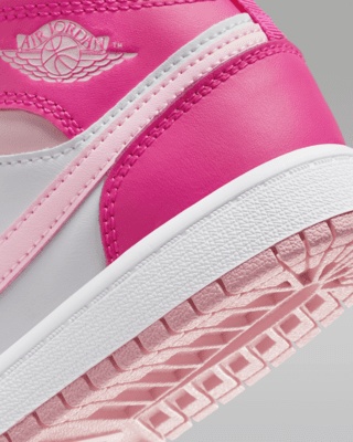Jordan 1 Mid Younger Kids' Shoes