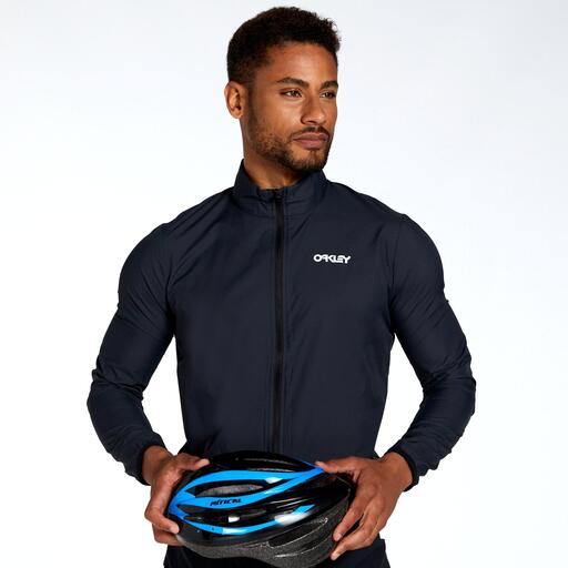  Oakley Elements