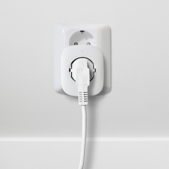 Vypínač zásuvky s monitorováním spotřeby energie, Tuya