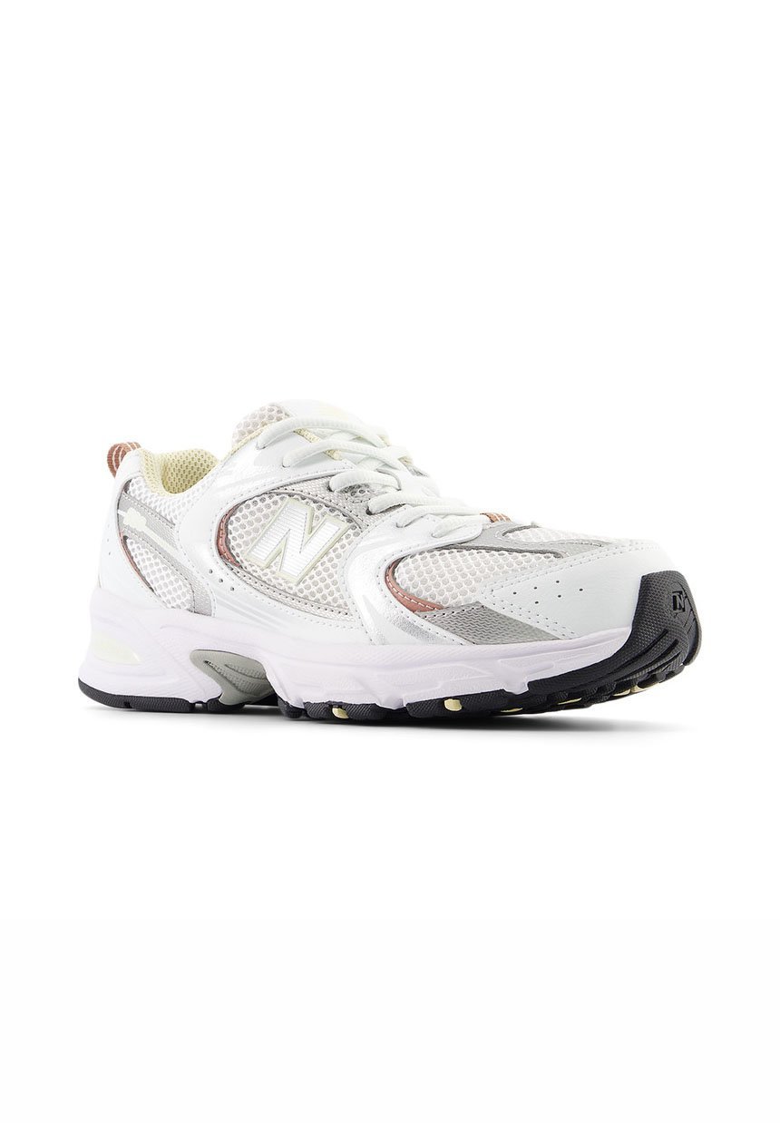 New Balance 530 - Matalavartiset tennarit - valkoinen/valkoinen