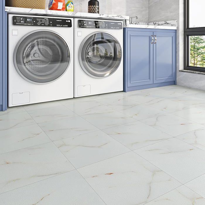 Suelo de PVC adhesivo moderno con efecto mármol, 30x30cm, lavable, para cocina, 4 piezas, mármol blanco y suelo de PVC con efecto mármol blanco.