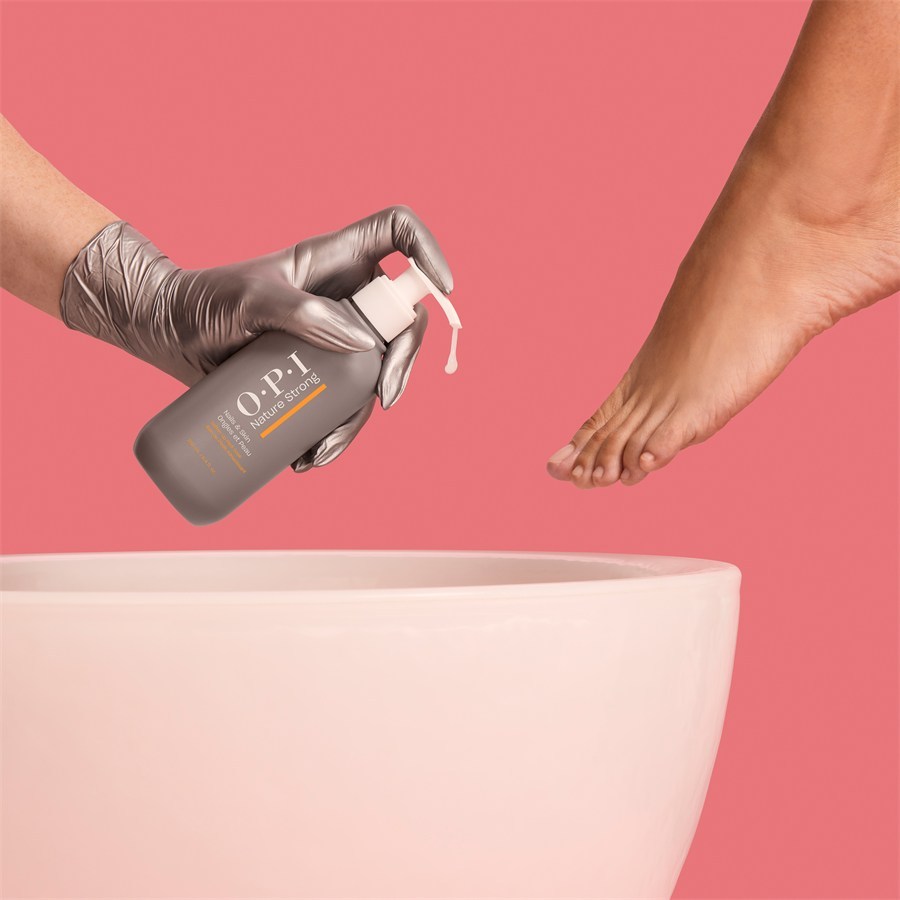 OPI Soften Up Pedi Soak pėdų vonelė - 250 ml