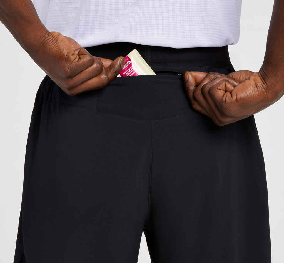 HOKA 5-meter shorts zwart
