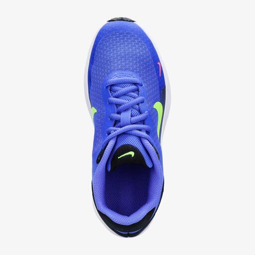  Nike Revolution 7