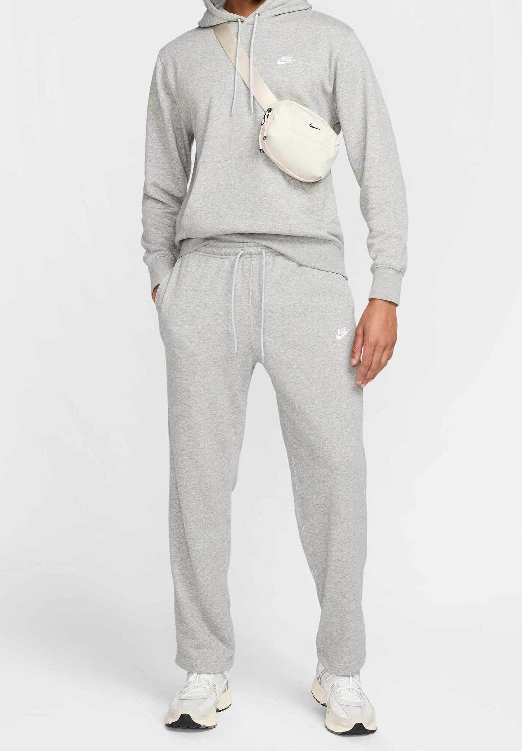 Nike Sportswear trainingsbroek - grijs