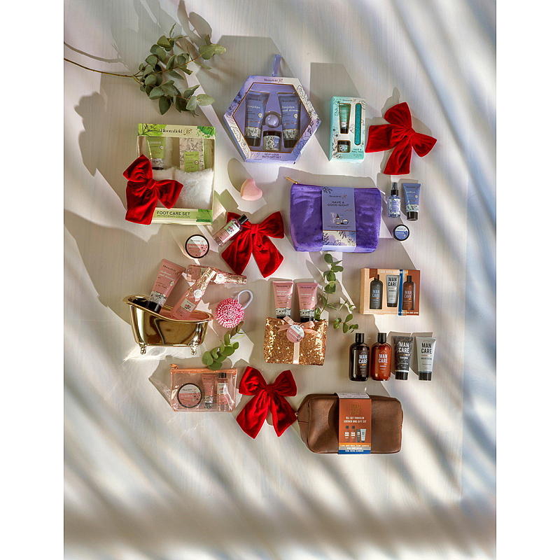 Necessär med innehåll, 4 delar, herr