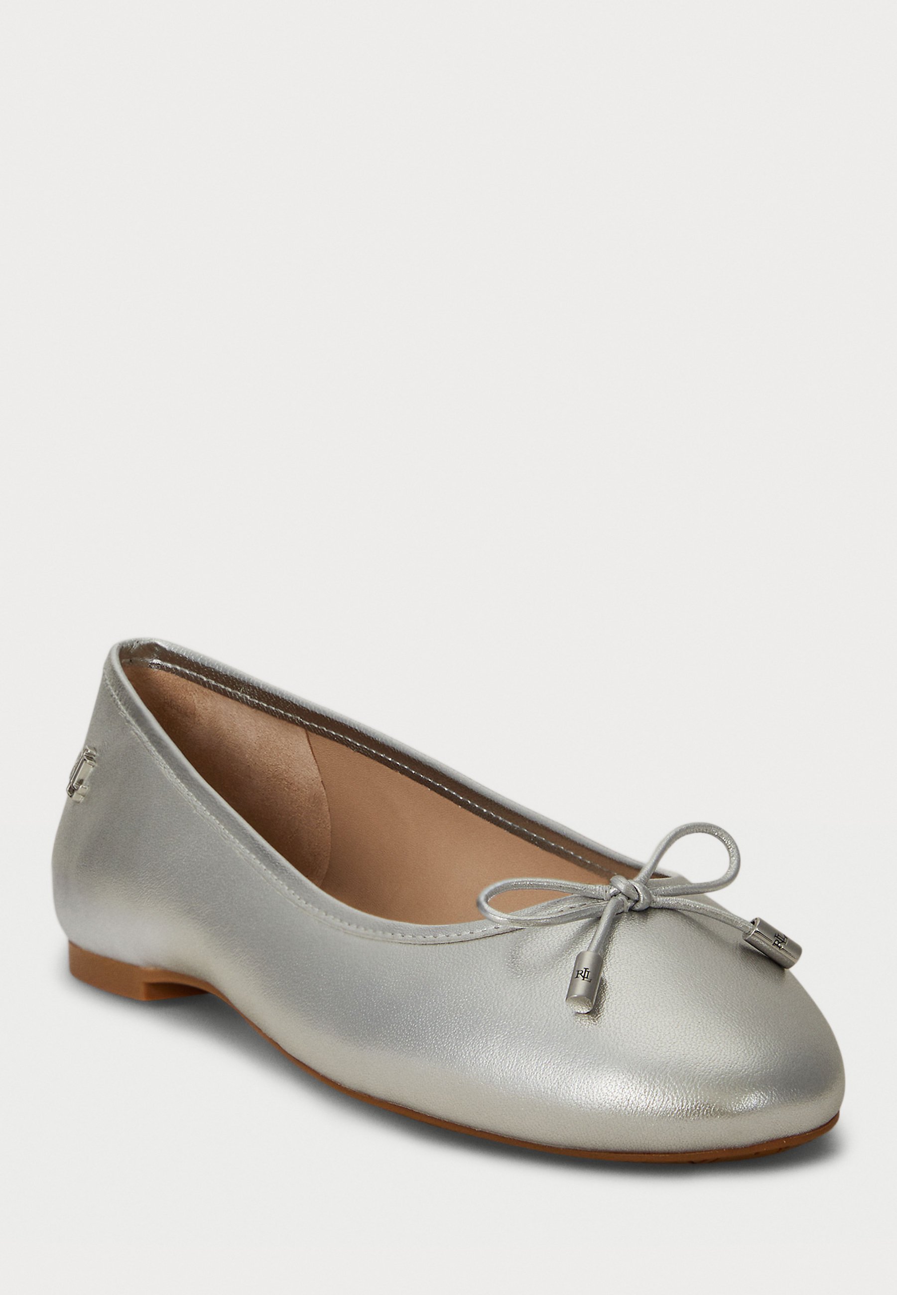 Ballerines Lauren Ralph Lauren JAYNA en cuir nappa métallisé - couleur argent poli