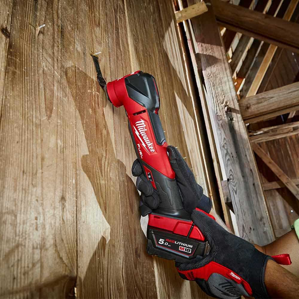 Ferramenta multifuncional oscilante sem escovas MILWAUKEE FUEL™ Skin M18FMT-0 de 18 V