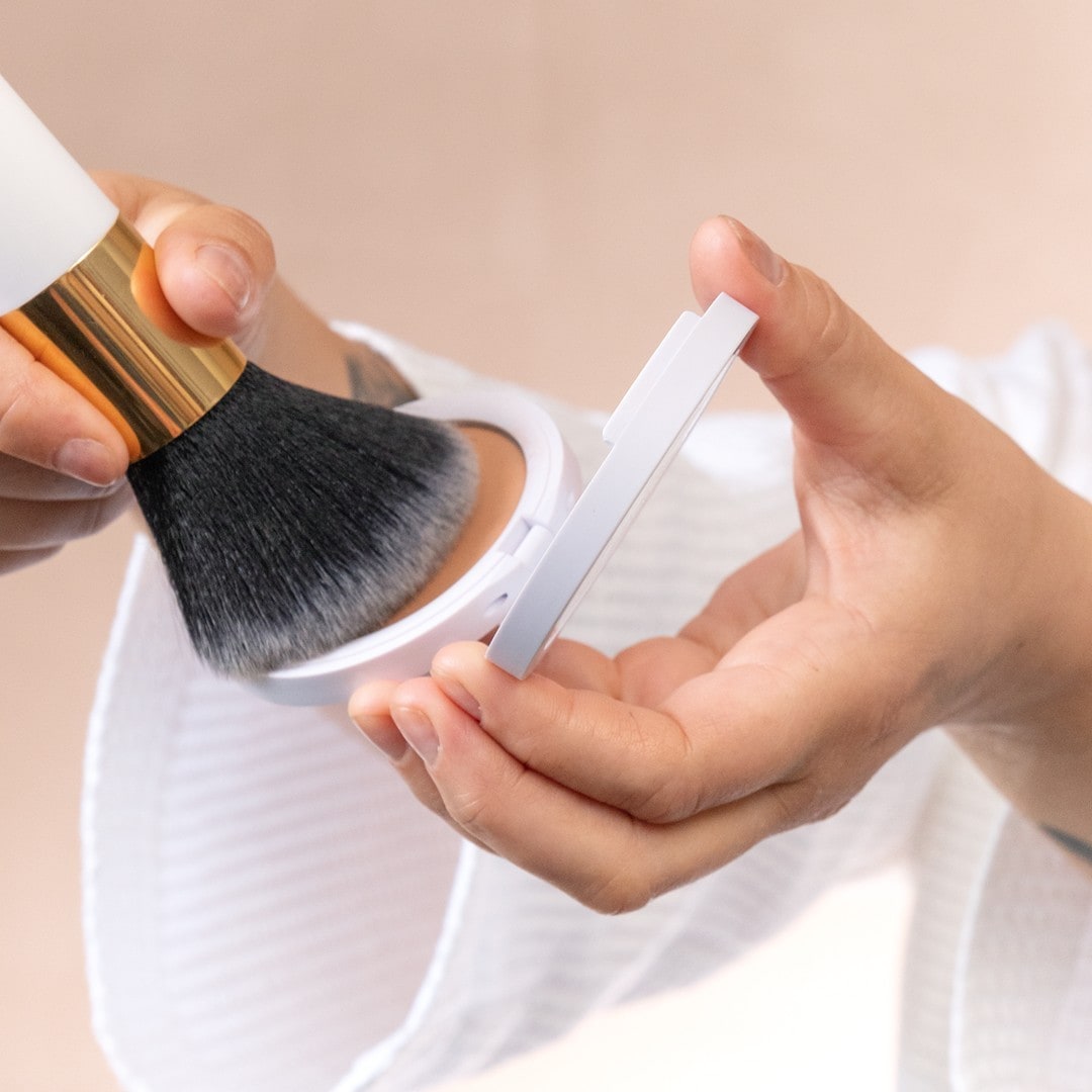 MÊME Cosmetics La poudre bonne mine