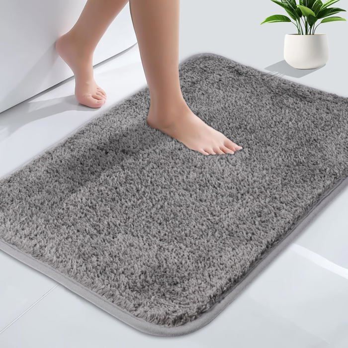 Absorbent and non-slip microfiber bath mat, 40x60 cm. Machine washable, for bath and shower. Grey.