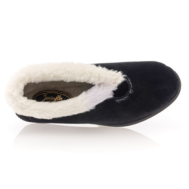 Pantuflas negras para mujer