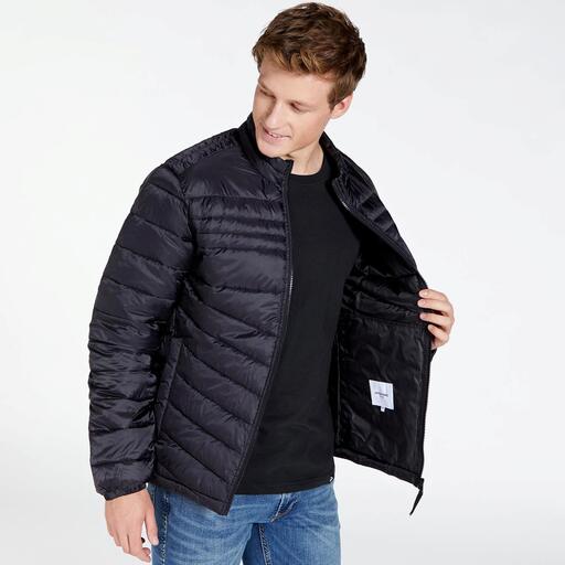Βασικά είδη Jack & Jones